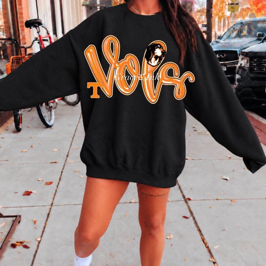 Orange Dog  Painted    Gildan Sweatshirt